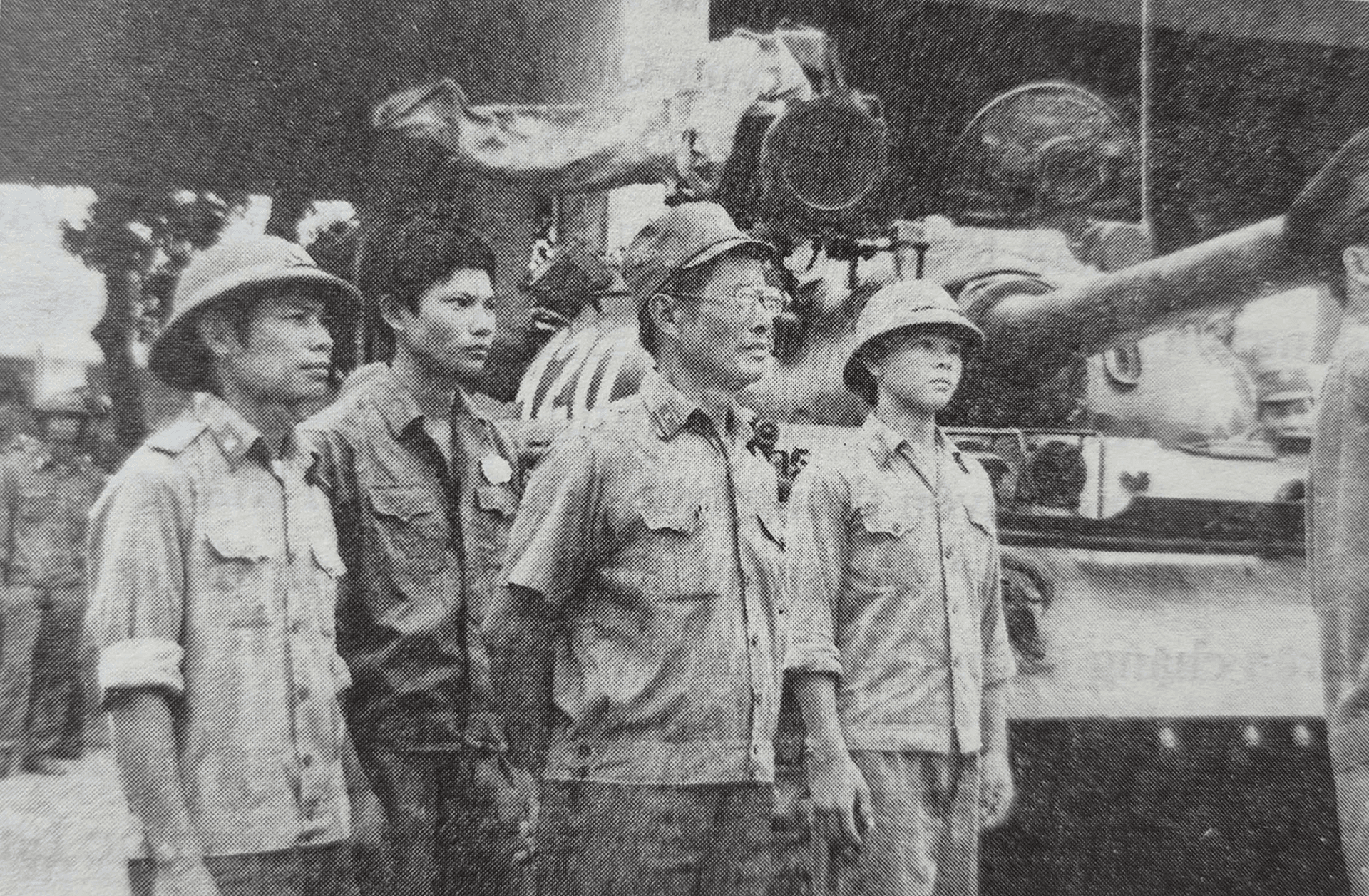 Thiếu tướng Nguyễn Thế Lâm: Vị tướng Tư lệnh của hai binh chủng