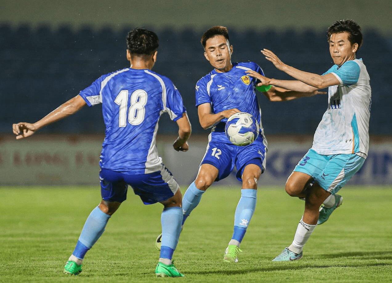 Bình luận: Bài ca vượt khó và hành khúc chinh phục