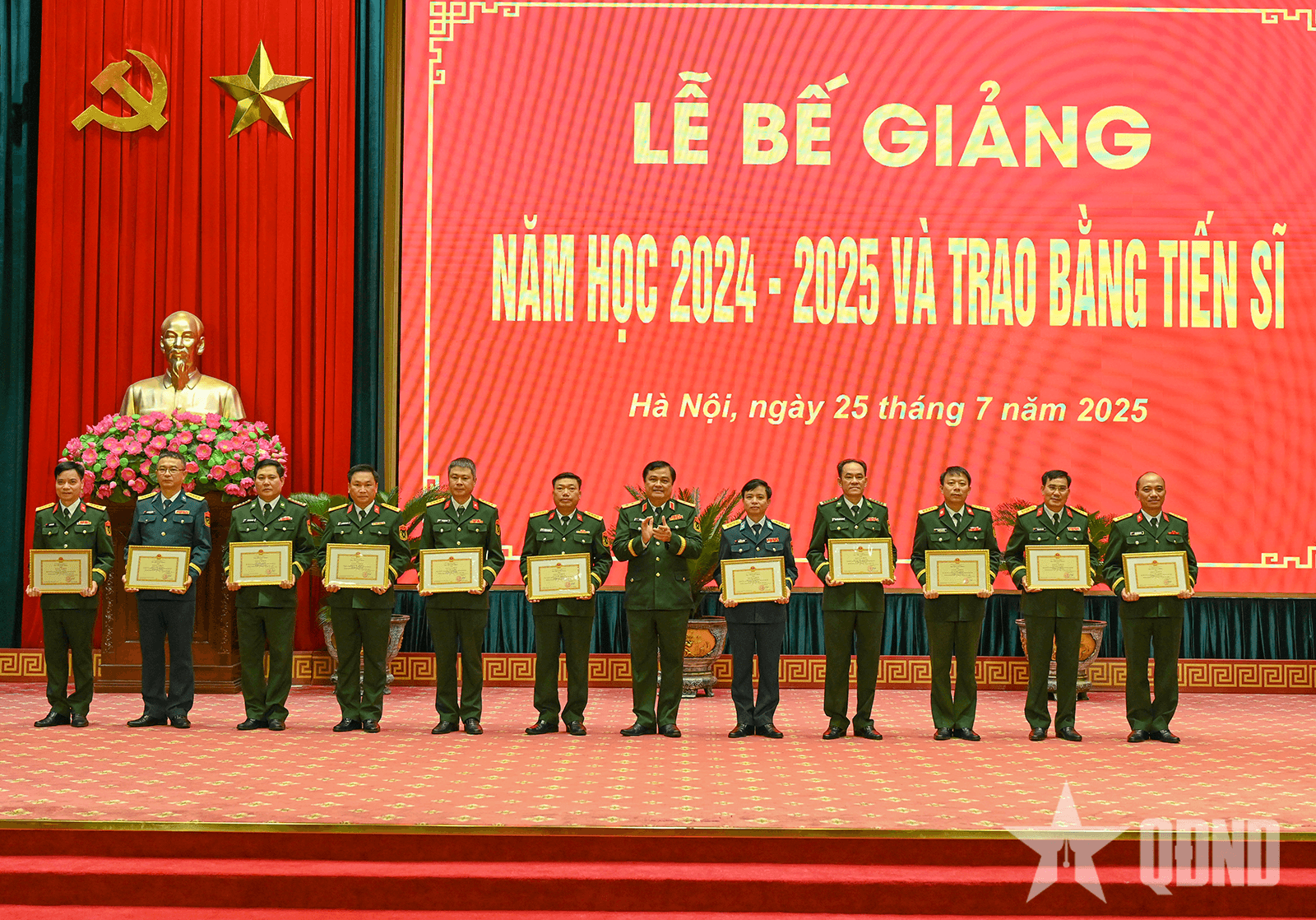 Học viện Quốc phòng tổ chức bế giảng năm học 2024-2025