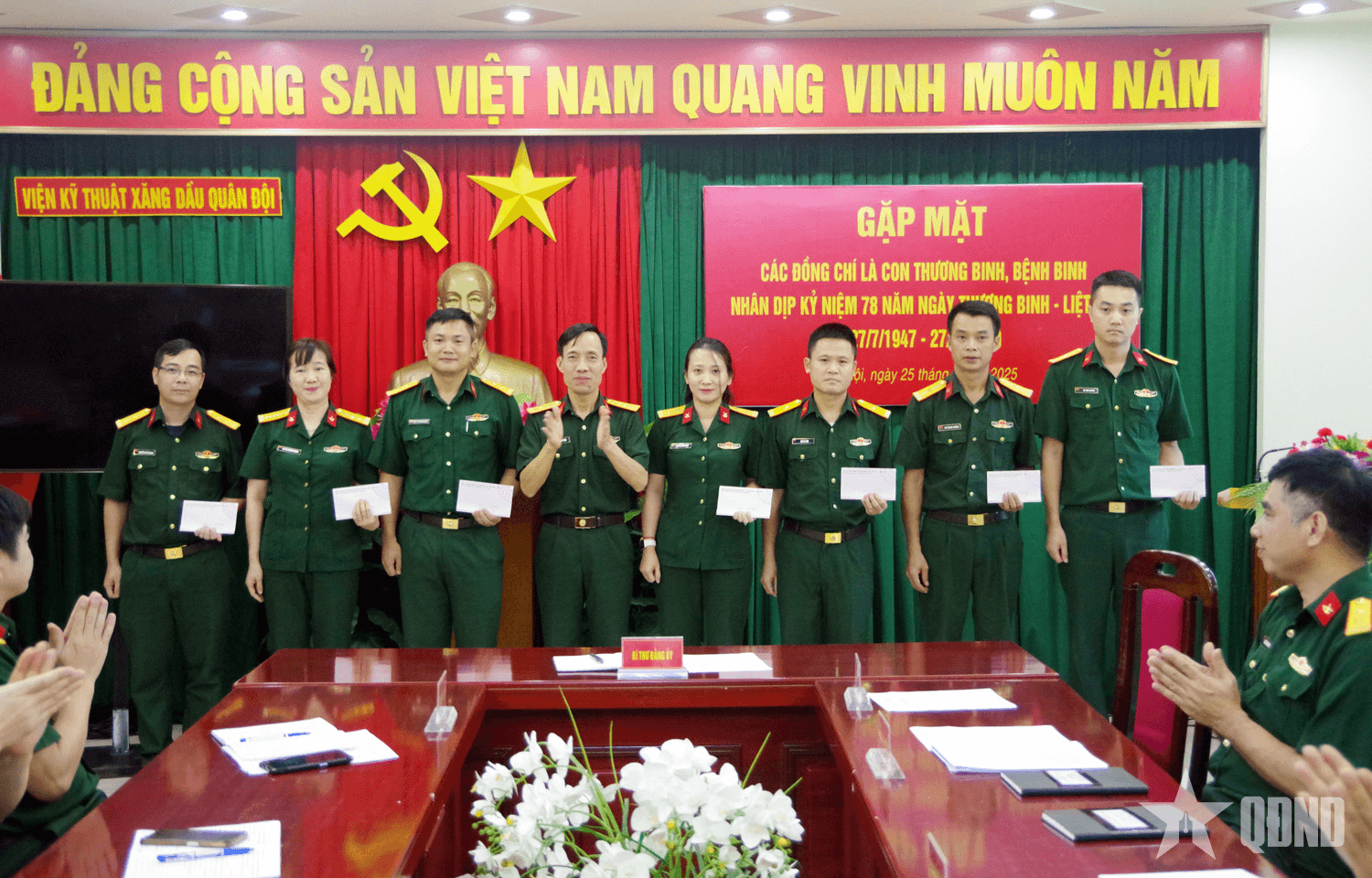 Viện Kỹ thuật Xăng dầu Quân đội tổ chức các hoạt động tri ân nhân 78 năm Ngày Thương binh - Liệt sĩ