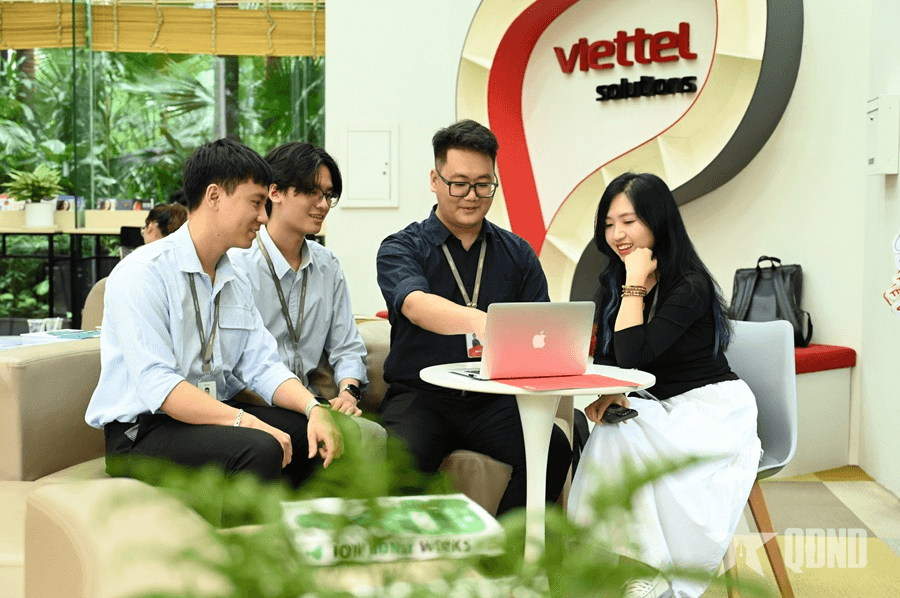 Sĩ quan trẻ đưa công nghệ Việt vươn tầm quốc tế