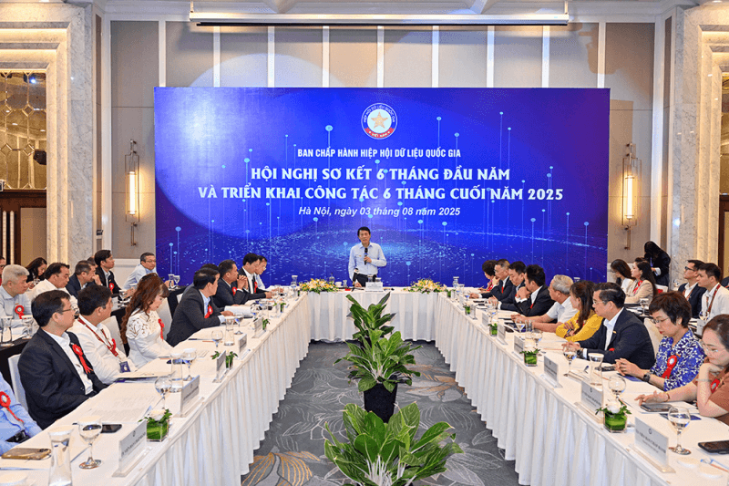 Thúc đẩy phát triển hệ sinh thái của ngành công nghiệp dữ liệu và nền kinh tế số quốc gia