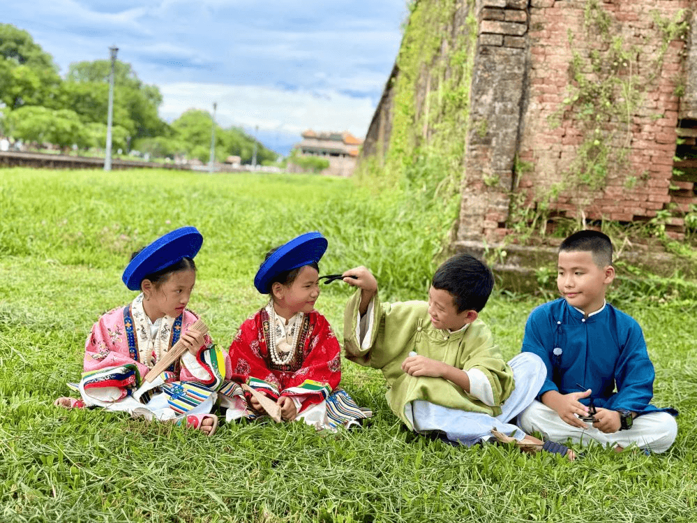 Giữ giá trị truyền thống trong nhịp sống hiện đại