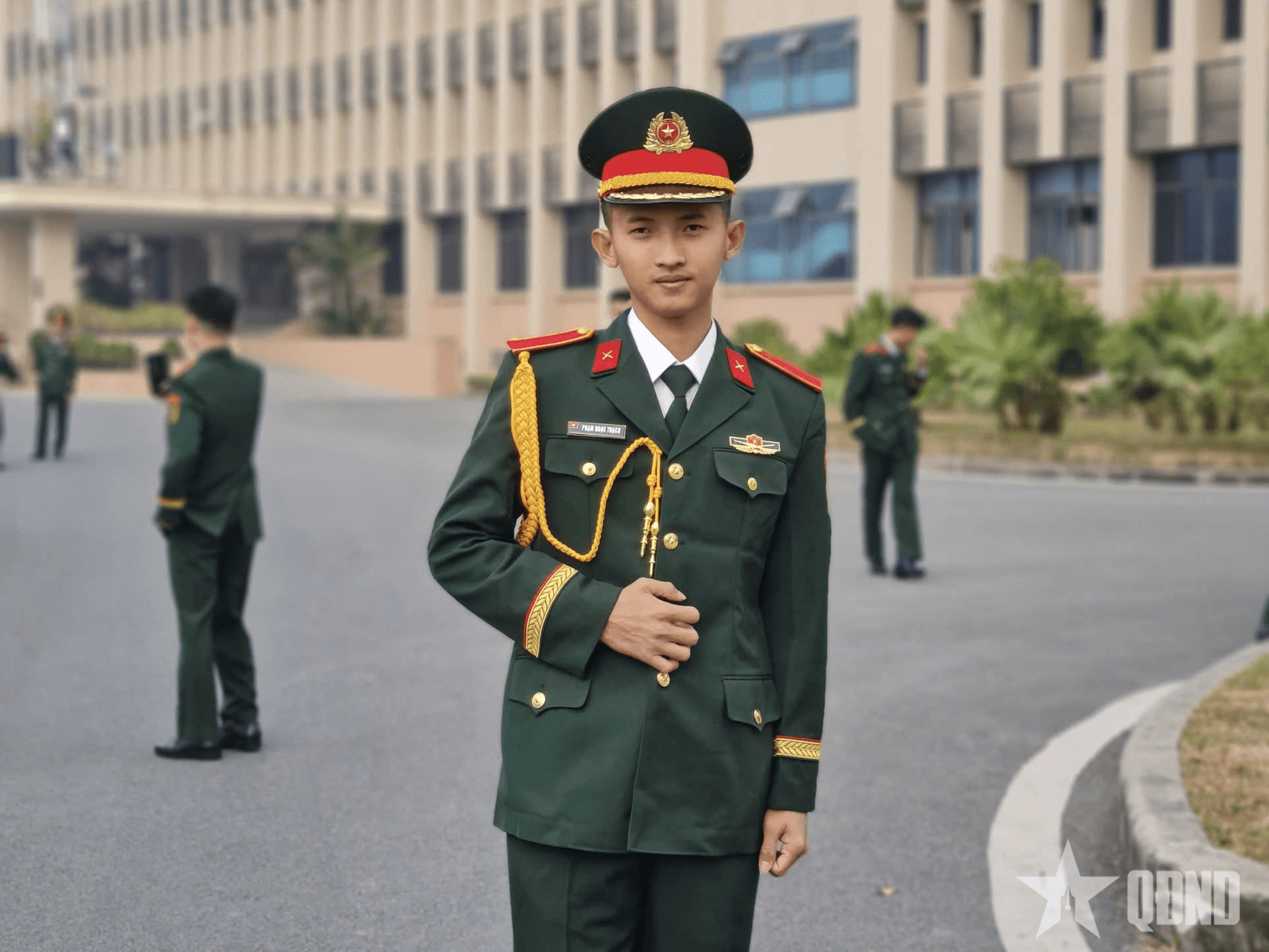 Từ người chiến sĩ trở thành học viên áo lính