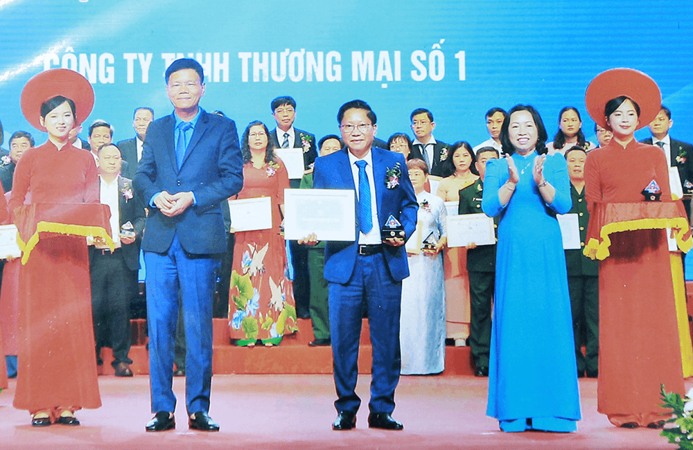 Cựu chiến binh vừa làm giàu vừa làm việc nghĩa
