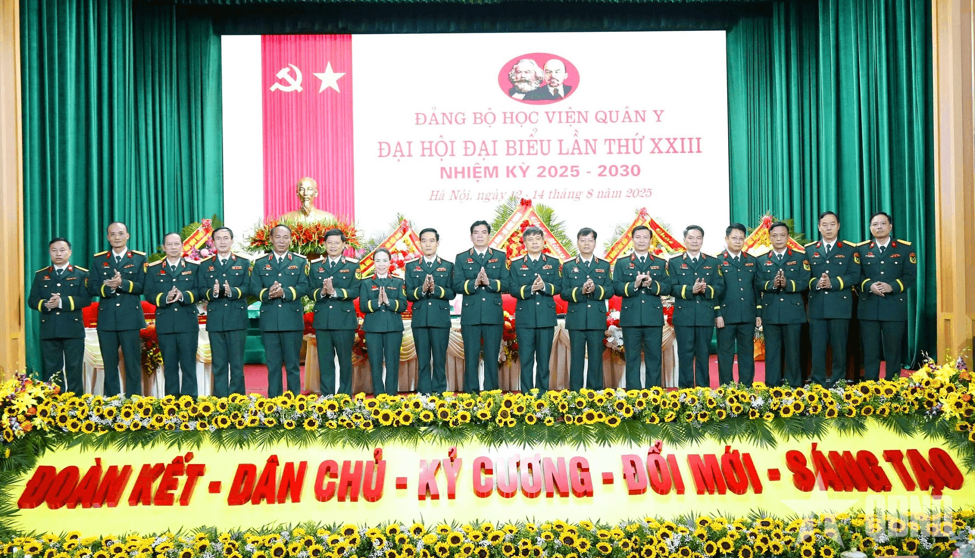 Xây dựng Học viện Quân y trở thành trung tâm đào tạo, điều trị, nghiên cứu hàng đầu Việt Nam