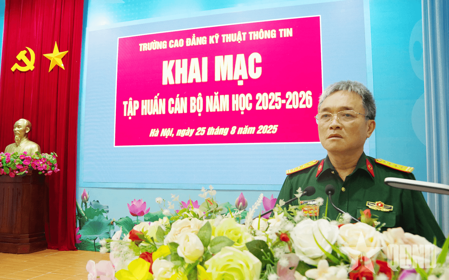 Trường Cao đẳng Kỹ thuật Thông tin nâng cao năng lực, trình độ chuyên môn của đội ngũ cán bộ, giảng viên