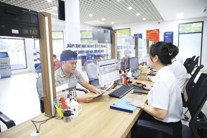 Cử cán bộ về giúp cơ sở