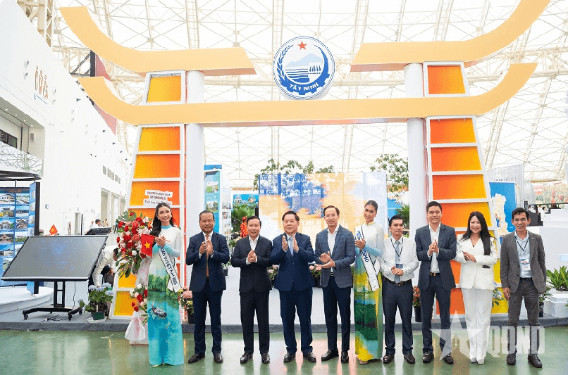 Gian trưng bày "Tây Ninh: Khát vọng hội nhập và phát triển bền vững"