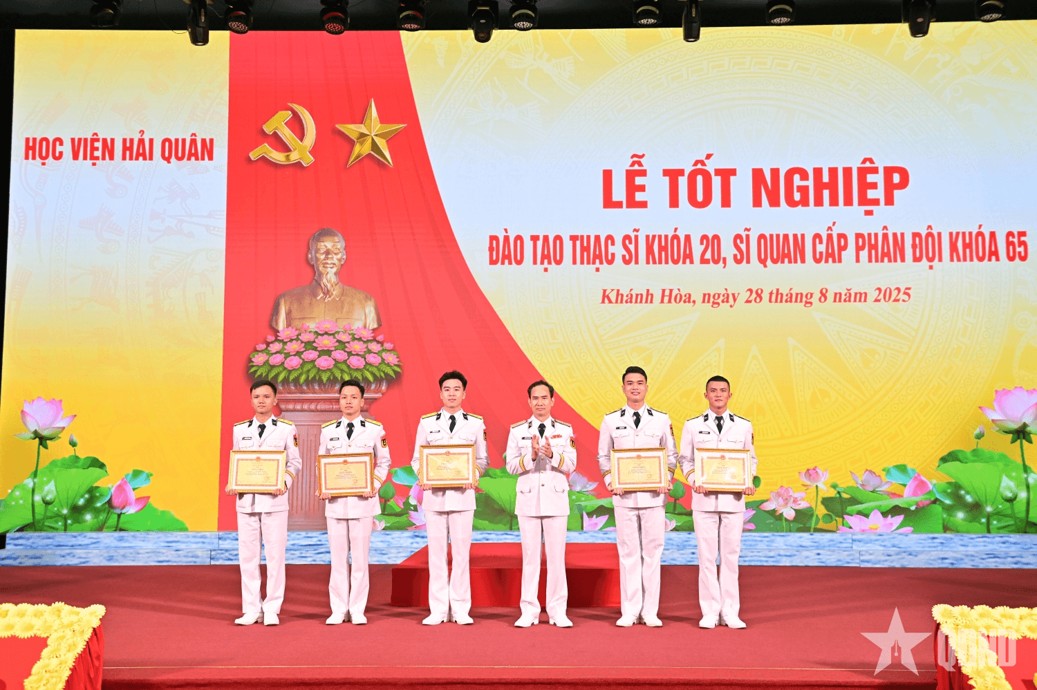 Học viện Hải quân tổ chức lễ tốt nghiệp các khóa đào tạo