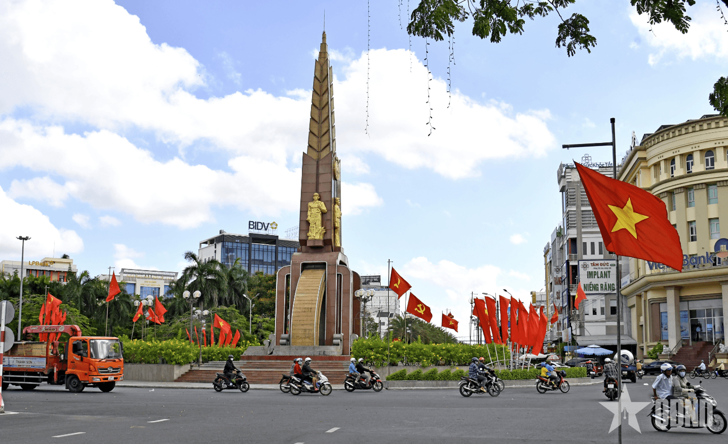 Từ truyền thống anh hùng đến khát vọng vươn xa