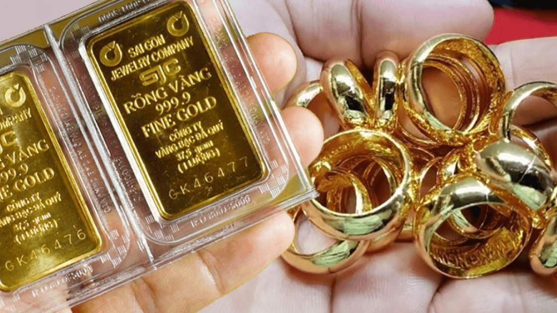 Giá vàng hôm nay (31-8): Tăng rất mạnh, phá vỡ mọi kỷ lục