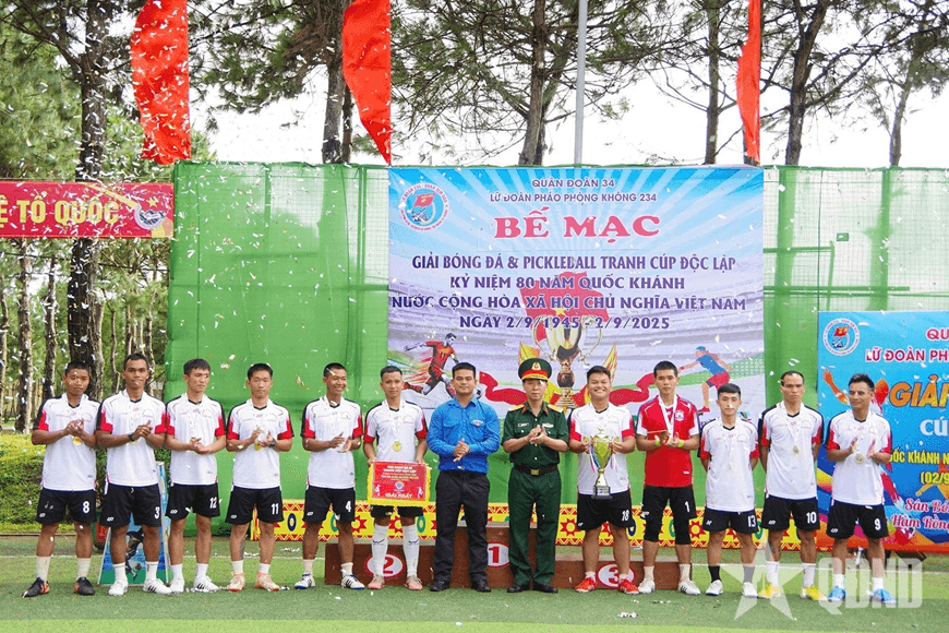 Quân đoàn 34 rộn ràng Tết Độc lập