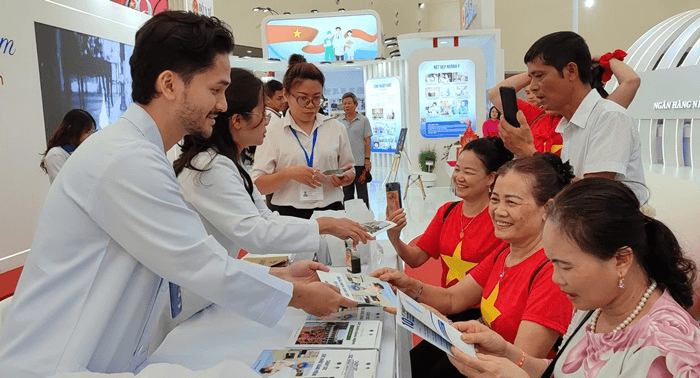Hành trình xây dựng một nền y tế vì dân