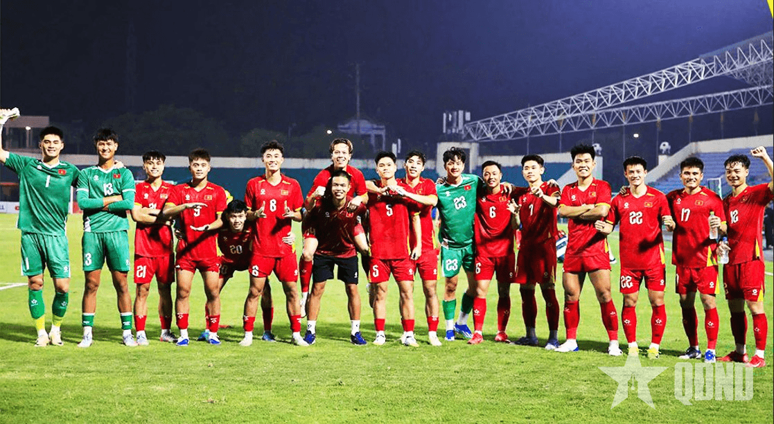 Tiếp niềm tin cho cầu thủ trẻ