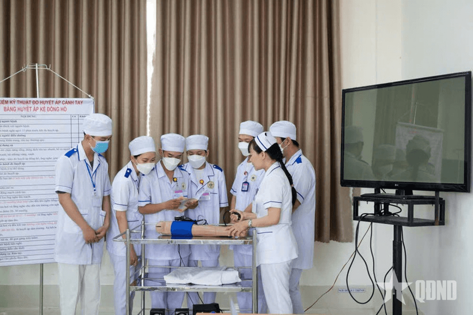 Một số trường Đại học Y phía Bắc tuyển bổ sung hàng trăm chỉ tiêu