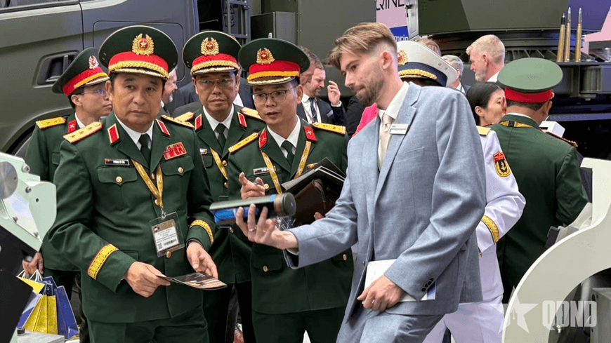 Năm kế sách giữ nước thời bình: “Non sông nghìn thuở vững âu vàng” - Bài 5: “Thêm bạn bớt thù” -  quốc sách hòa bình dài lâu (Tiếp theo và hết)