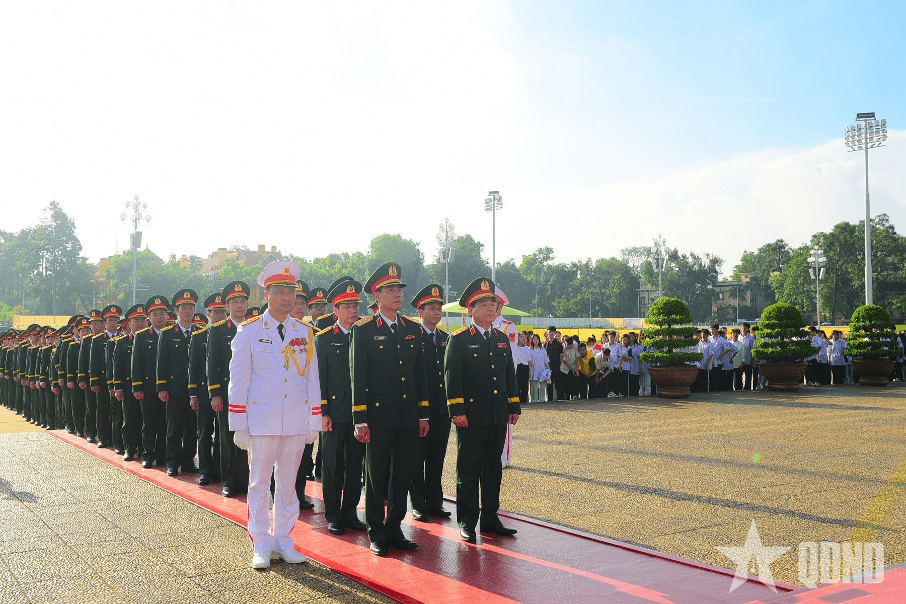 Học viện Hậu cần báo công dâng Bác