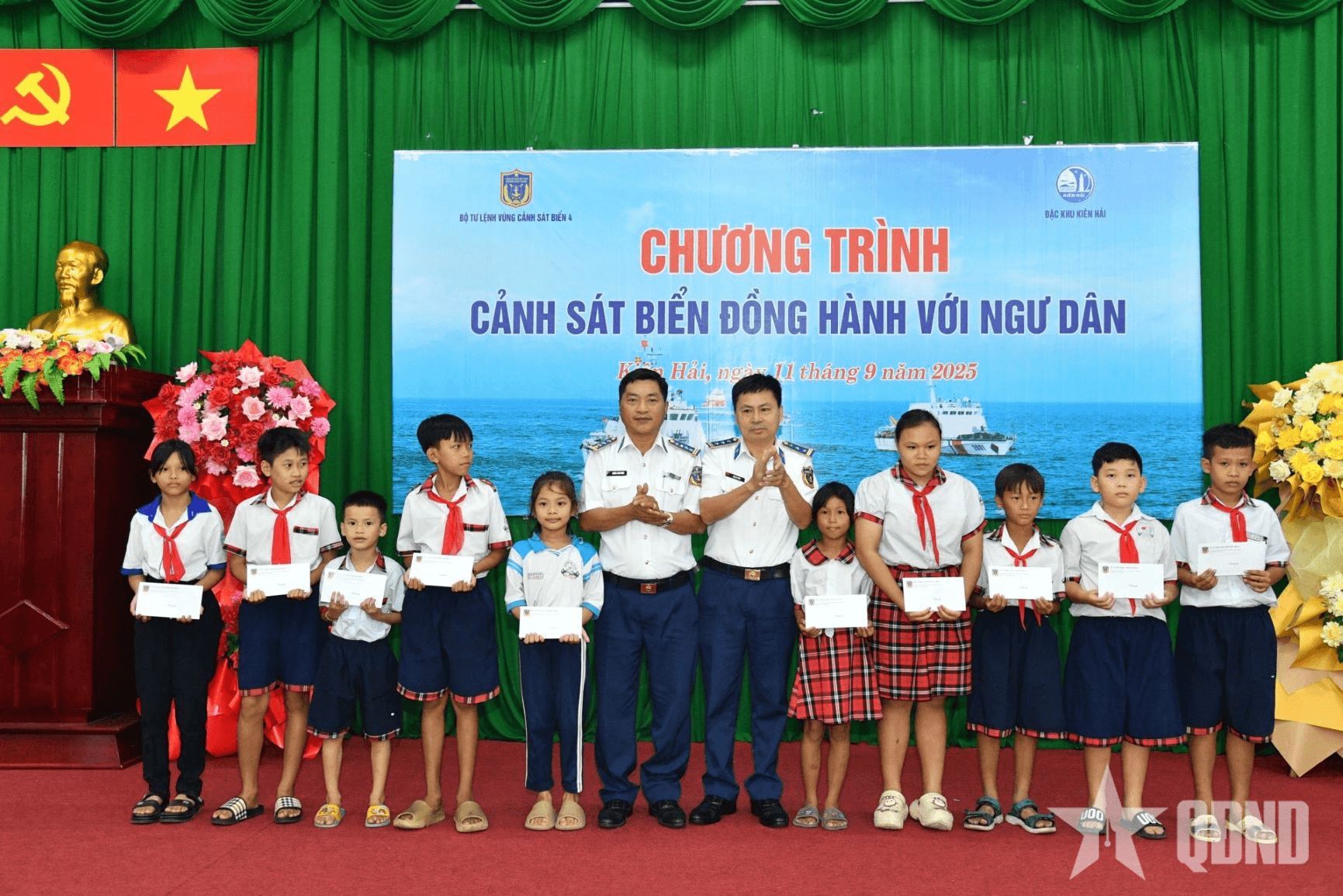 Sát cánh cùng ngư dân đặc khu Kiên Hải