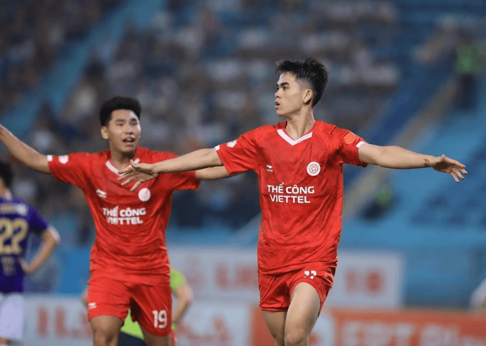 Vòng 4 V-League 2025-2026: Hà Nội FC chia điểm với Thể Công Viettel