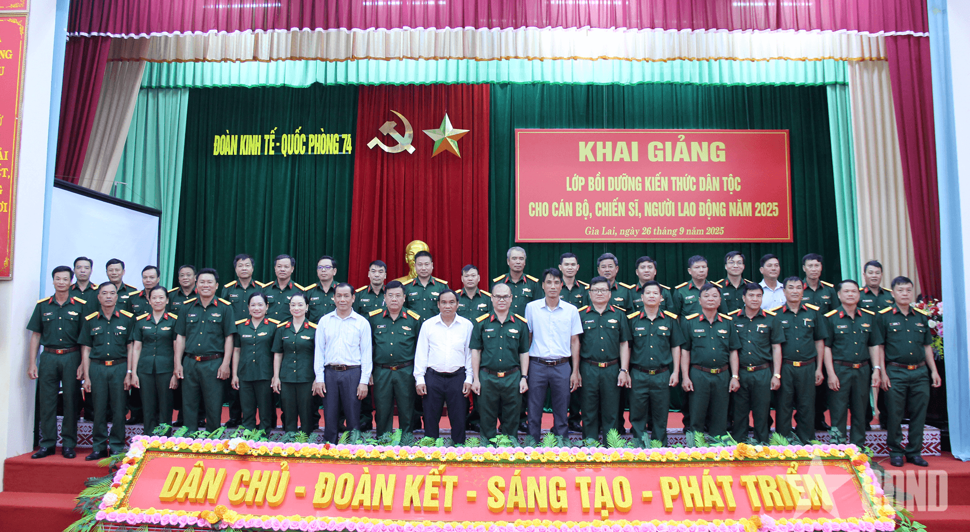 Đoàn Kinh tế - Quốc phòng 74: Bồi dưỡng kiến thức dân tộc để “3 cùng” với đồng bào
