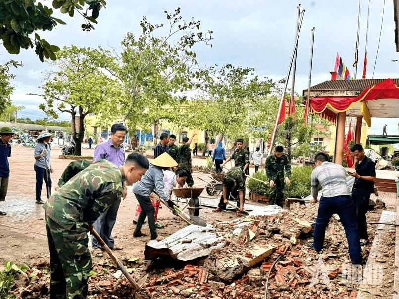 Điểm tựa của nhân dân