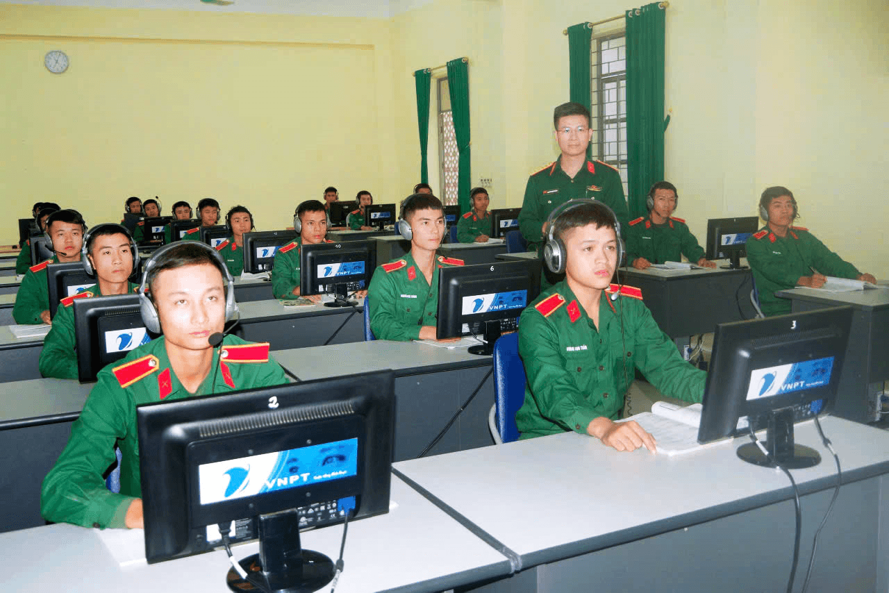 Học viện, nhà trường Quân đội ứng dụng phương tiện công nghệ cao trong đổi mới phương pháp giảng dạy