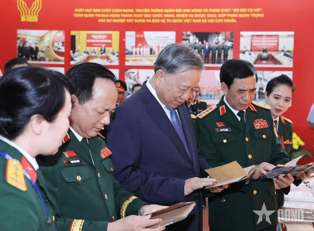 Để hệ thống thư viện trong Quân đội thực sự trở thành trung tâm tri thức số