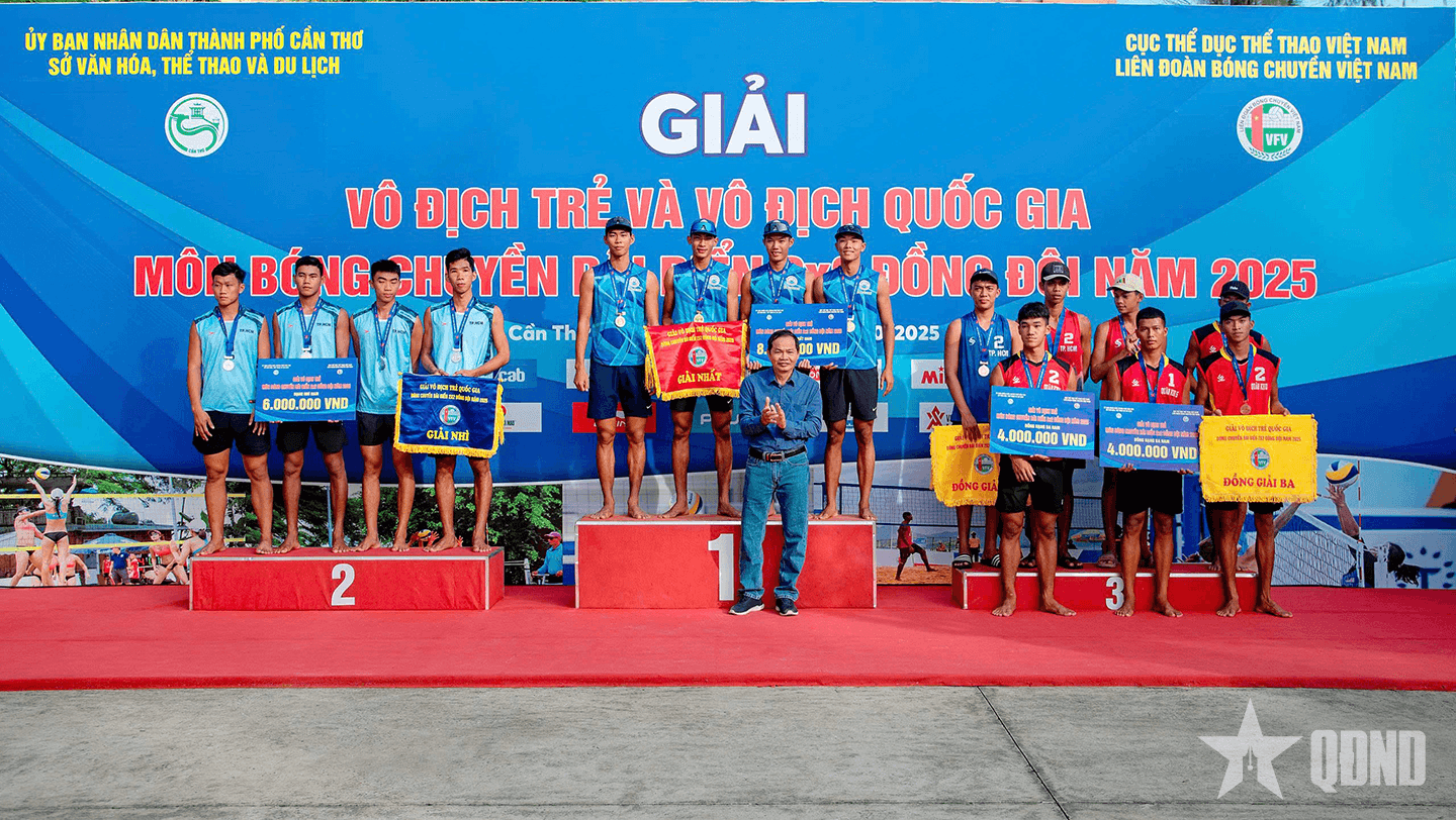 Cần Thơ: 132 vận động viên tranh tài Giải bóng chuyền bãi biển