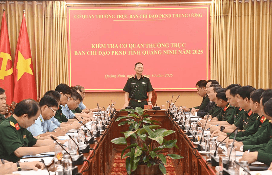 Kiểm tra cơ quan Thường trực Ban Chỉ đạo Phòng không nhân dân tỉnh Quảng Ninh
