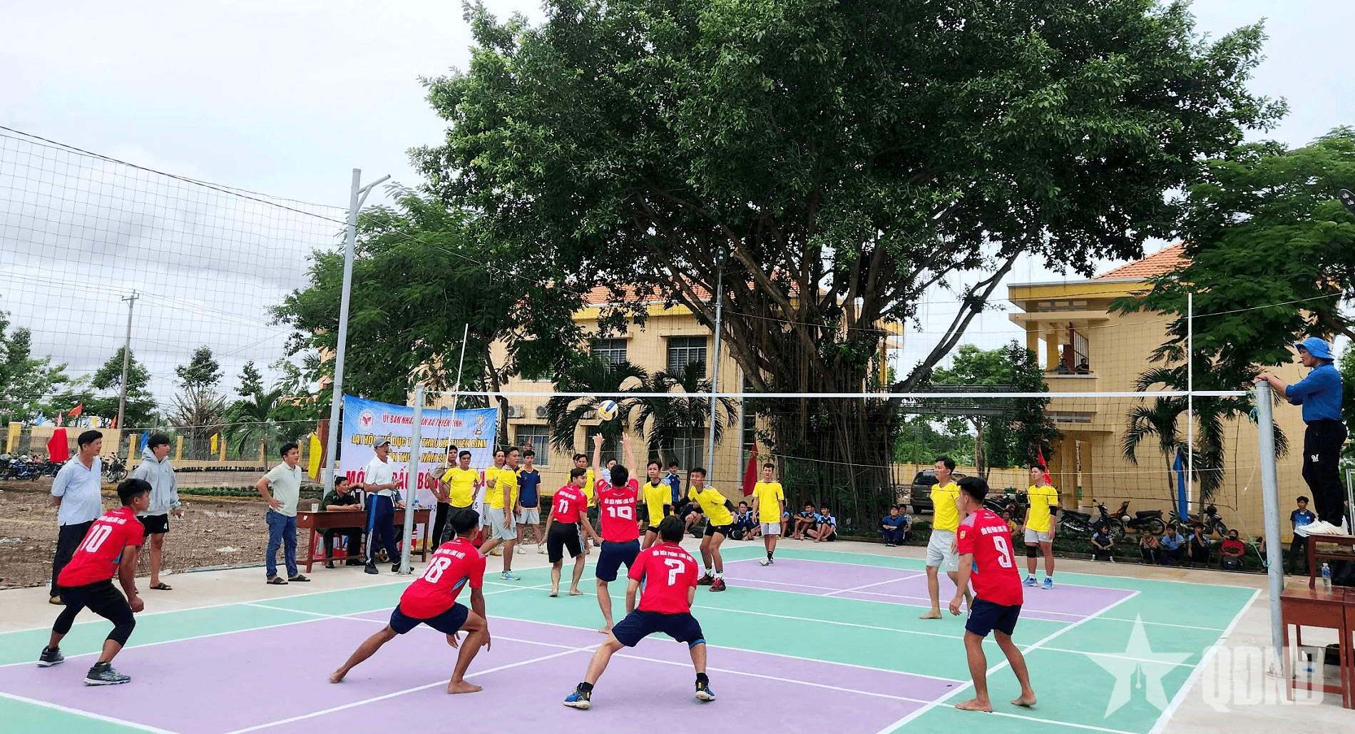 Đại hội Thể dục thể thao gắn kết quân-dân nơi biên giới