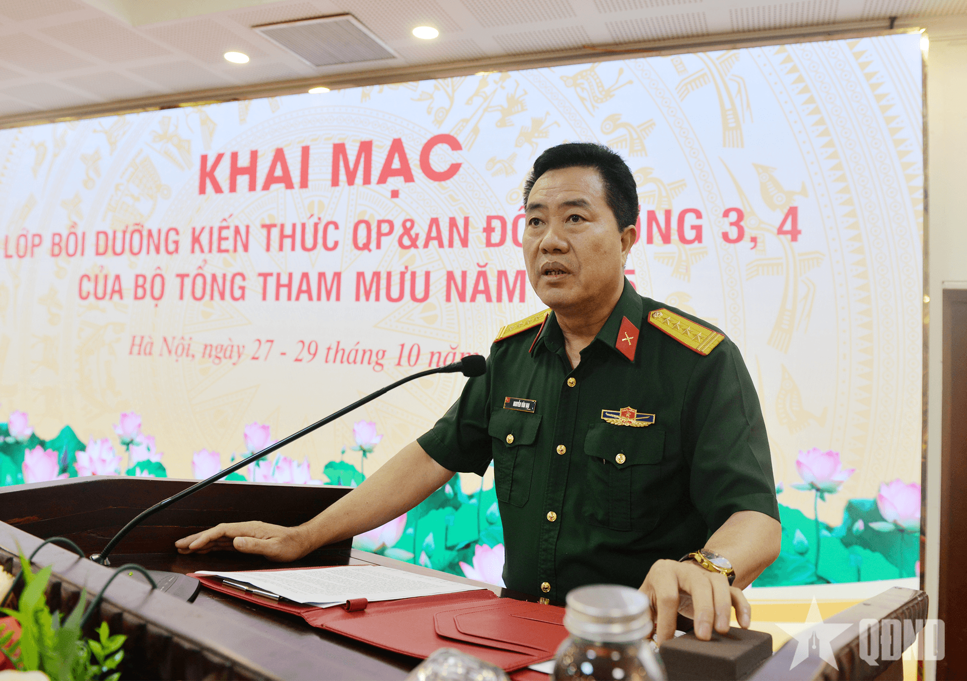 Hơn 160 học viên tham gia bồi dưỡng kiến thức quốc phòng và an ninh đối tượng 3, 4