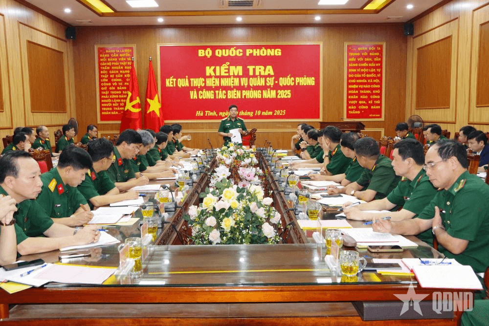 Đoàn công tác của Bộ Quốc phòng kiểm tra tại Hà Tĩnh