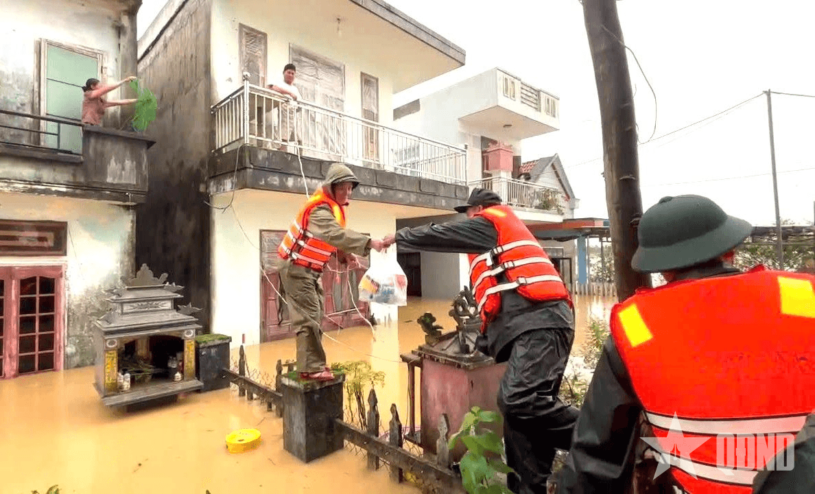 Những suất cơm nghĩa tình của Lữ đoàn 575 (Quân khu 5)