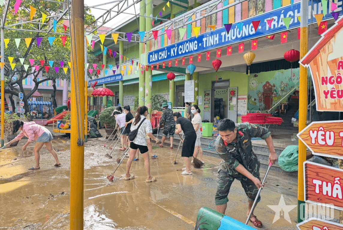 Cứu dân là mệnh lệnh không lời