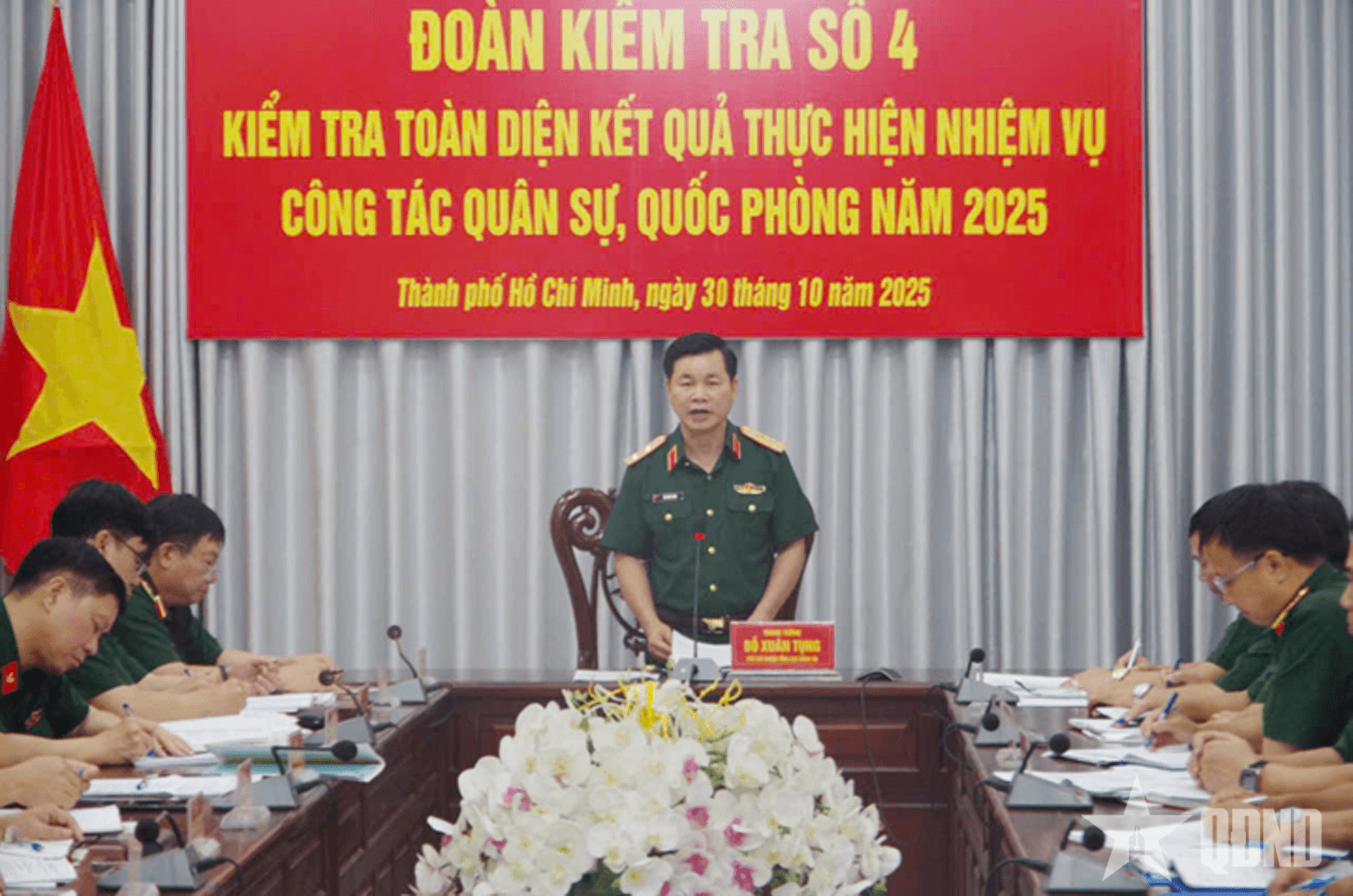 Trung tướng Đỗ Xuân Tụng kiểm tra tại Lữ đoàn Đặc công bộ 429