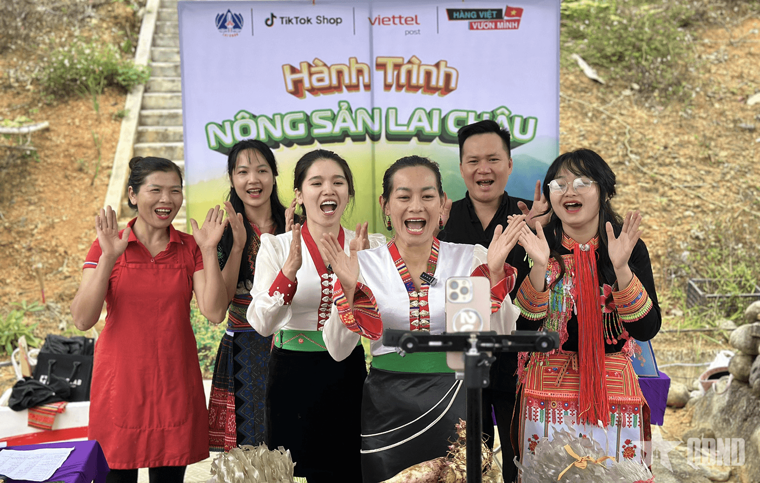 Viettel đồng hành cùng xã Bình Lư lan tỏa giá trị và thương hiệu nông sản Lai Châu