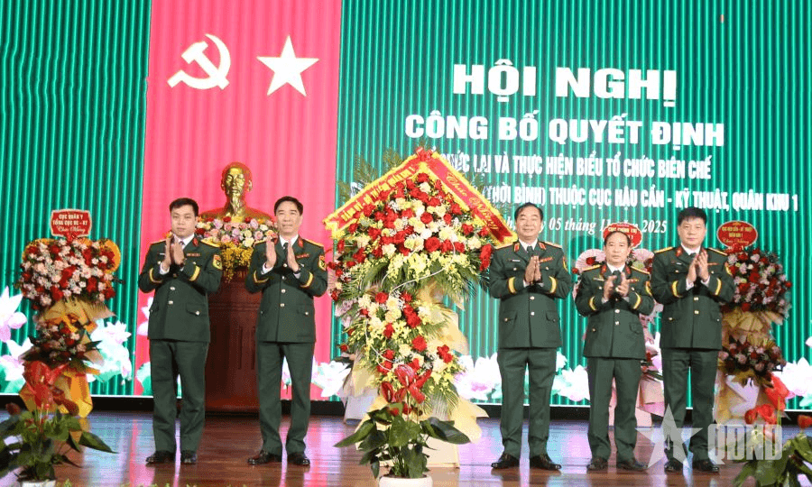 Quân khu 1 công bố quyết định tổ chức lại và thực hiện biểu biên chế Bệnh viện Quân y 110