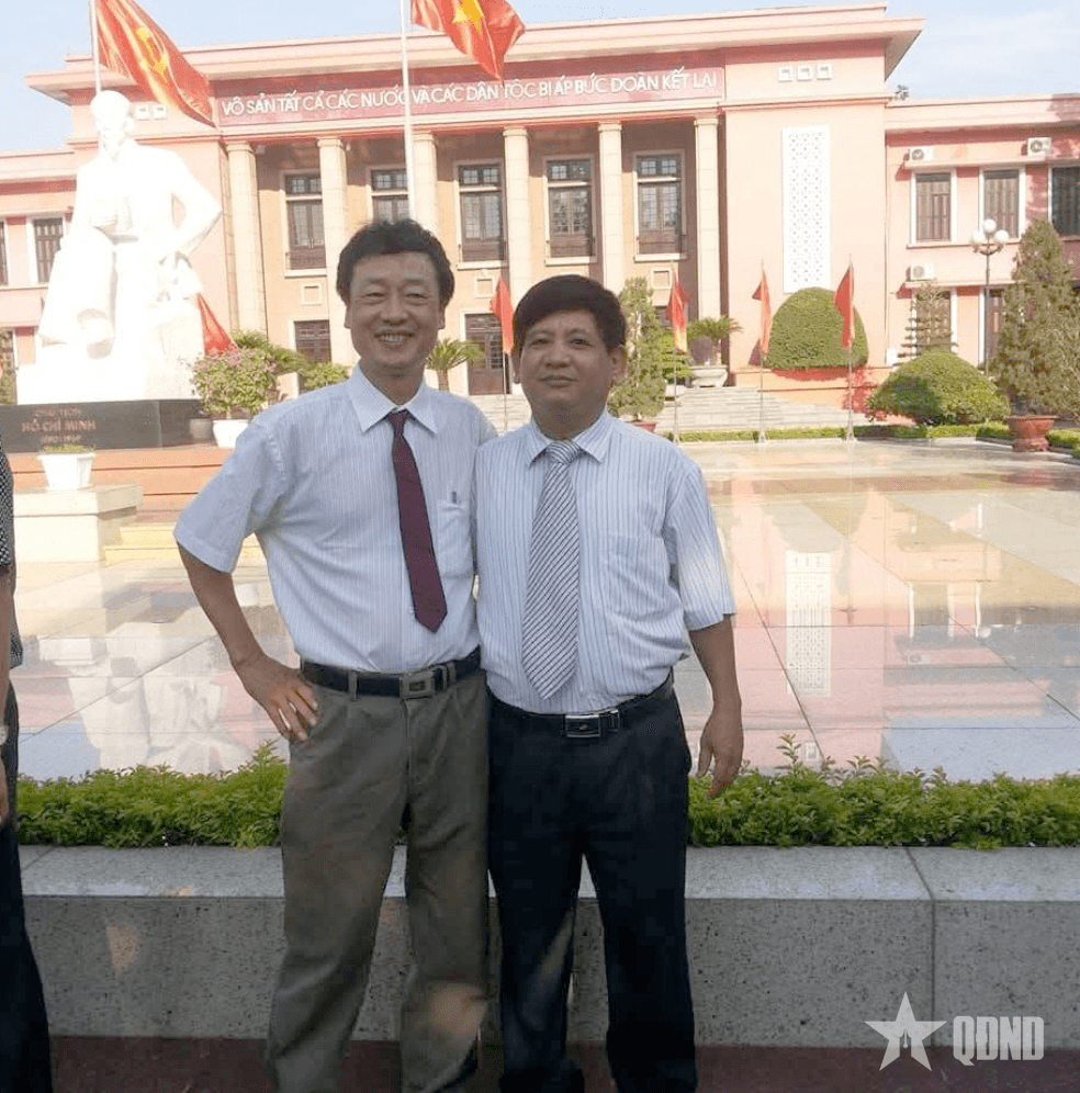 Đại tá, PGS, TS, nhà văn Nguyễn Thanh Tú - Người miệt mài trên "cánh đồng chữ" - Bài 2: Đi tìm nét đặc sắc của Chủ tịch Hồ Chí Minh qua những công trình nghiên cứu (tiếp theo và hết)