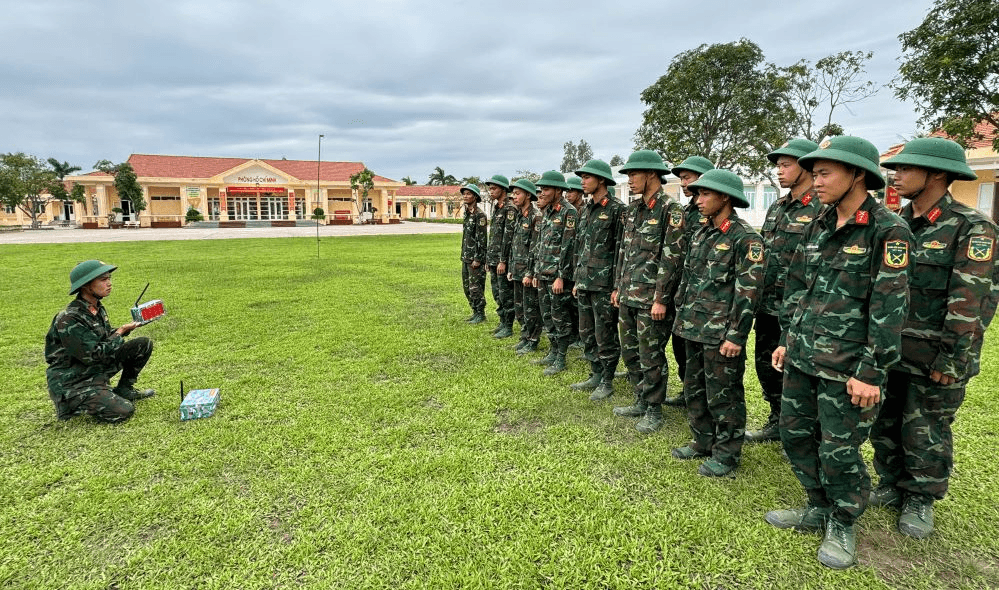 Thiết bị mô phỏng âm thanh, ánh sáng hỏa lực