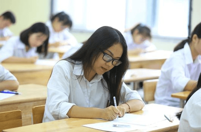 Kỳ thi chọn học sinh giỏi quốc gia Trung học Phổ thông được tổ chức ngày 25 và 26-12