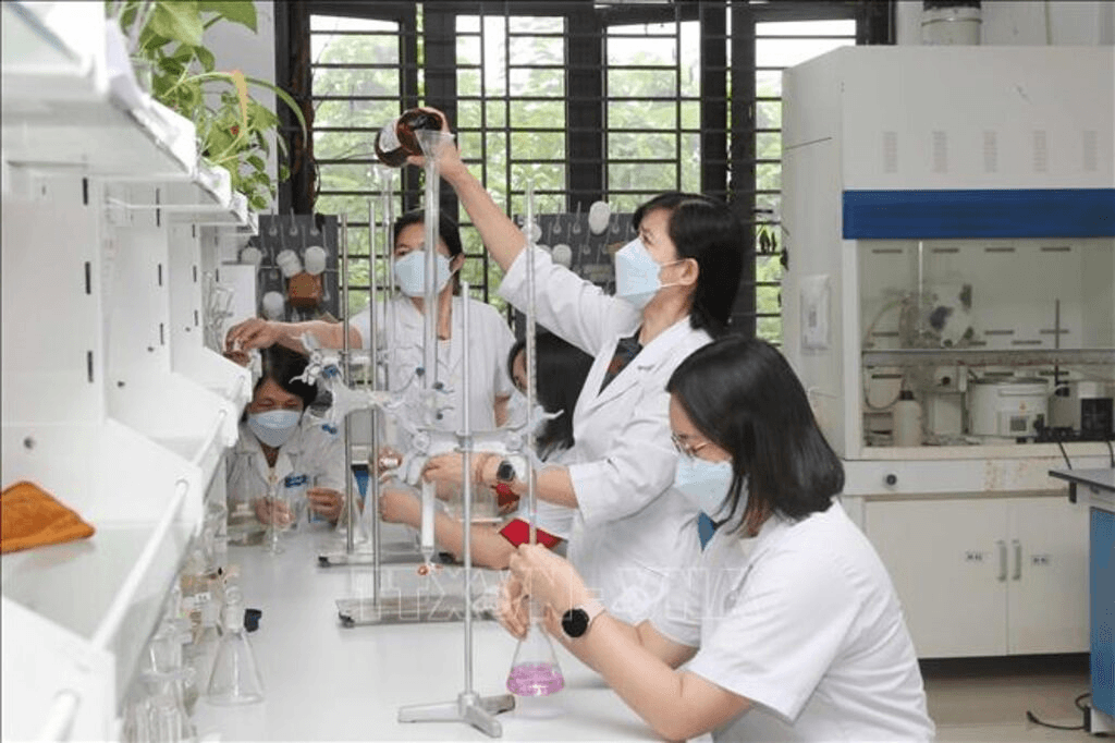 Đổi mới phương thức lãnh đạo, cầm quyền của Đảng trong điều kiện mới - Bài 4: Nghệ thuật và điều kiện bảo đảm lãnh đạo, cầm quyền của Đảng (Tiếp theo và hết)