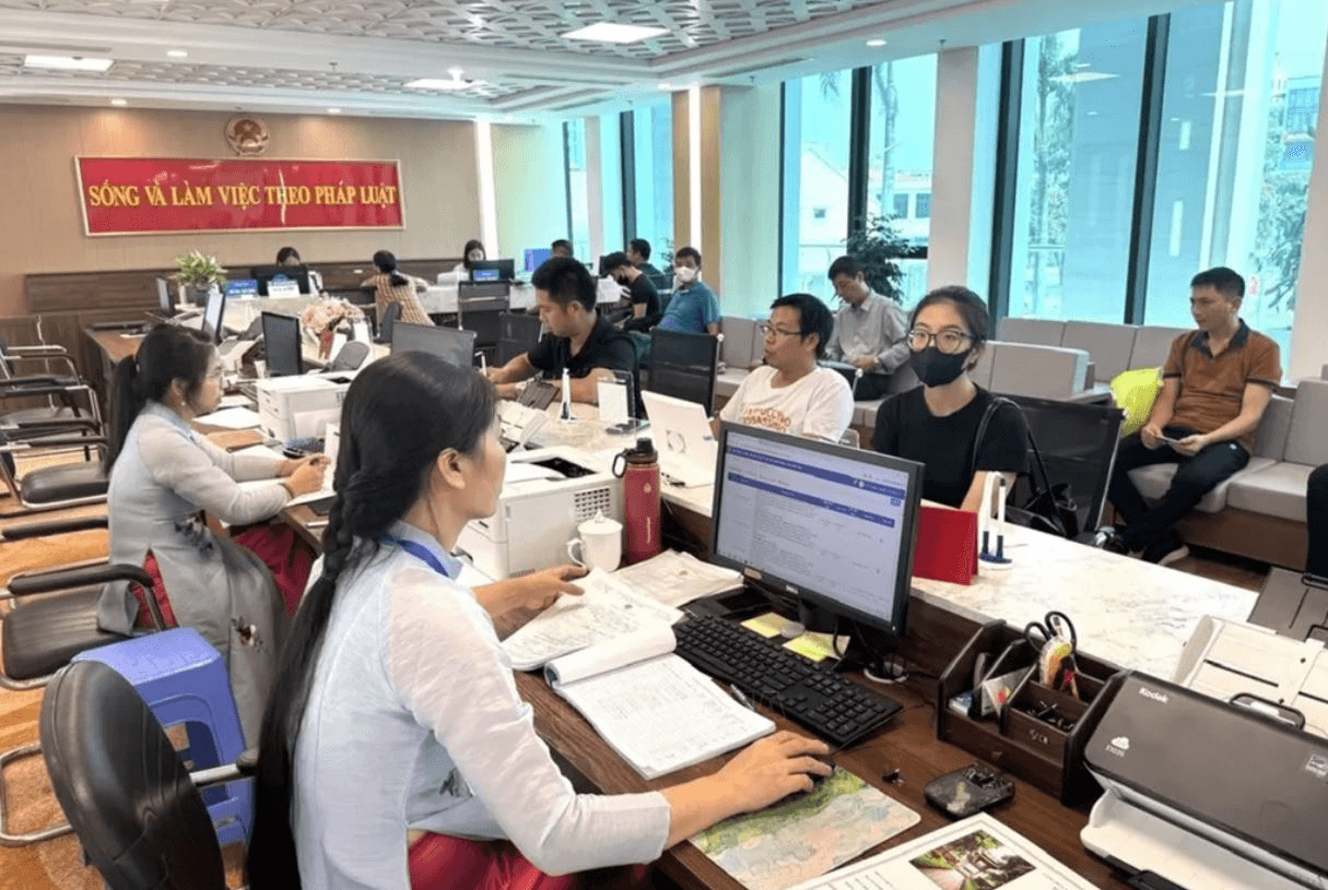 Cấp trưởng đi đâu?