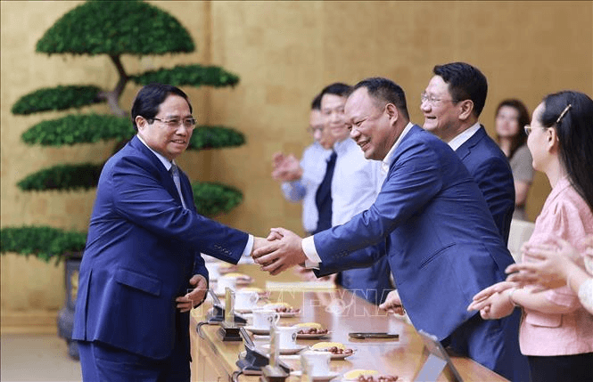 Thủ tướng Phạm Minh Chính: Mong muốn mỗi thầy cô giáo sẽ tiếp tục là tấm gương sáng về rèn đức - luyện tài, yêu nghề - yêu người