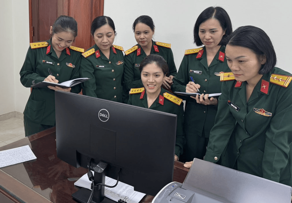 Tự tin “giữ tay hòm chìa khóa” trong môi trường số
