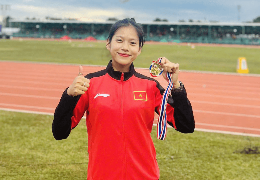 Điền kinh Việt Nam giành huy chương vàng trong ngày mở màn giải trẻ Đông Nam Á