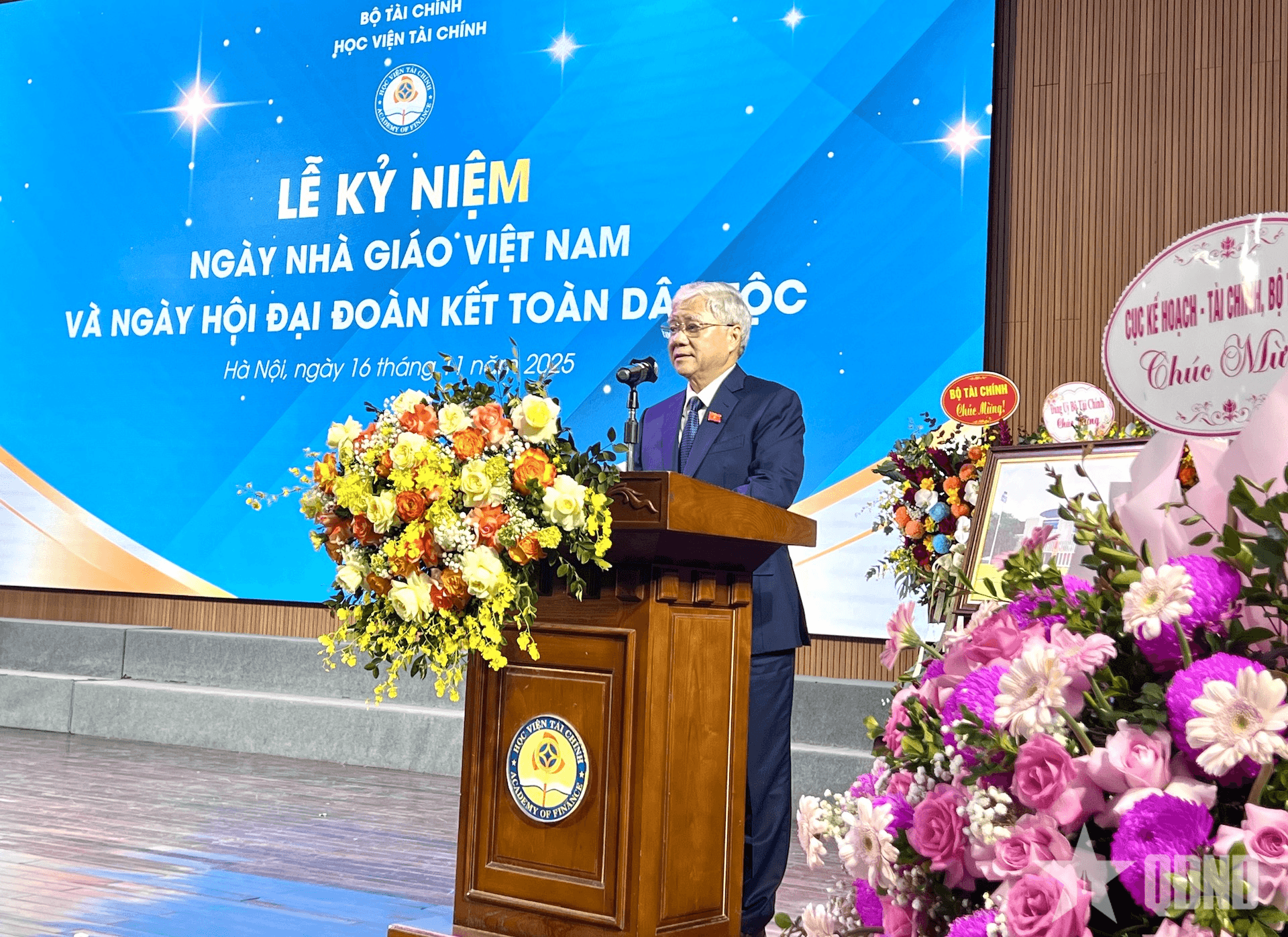 Học viện Tài chính: Ôn lại truyền thống tôn sư trọng đạo, lan tỏa tinh thần đại đoàn kết