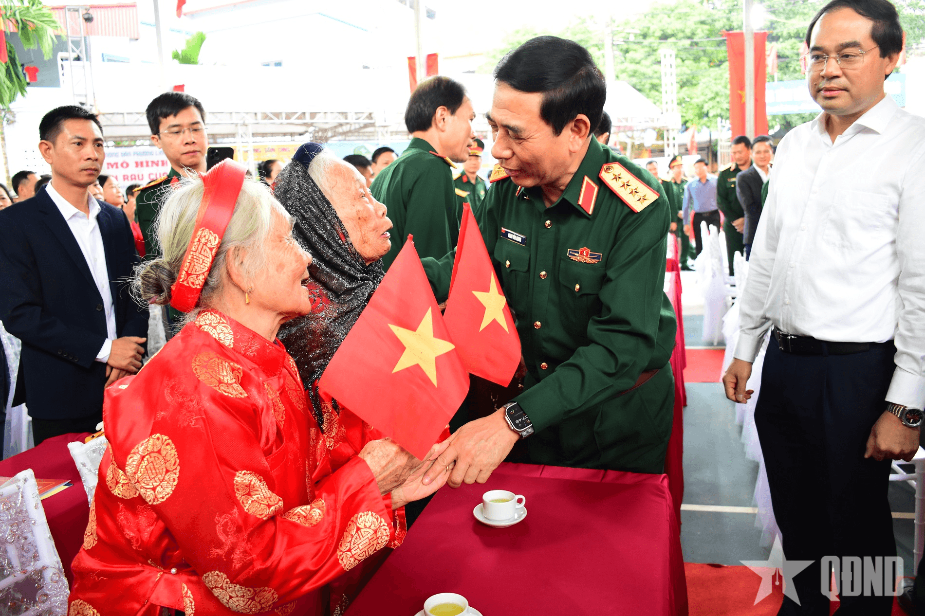 Đại tướng Phan Văn Giang dự Ngày hội Đại đoàn kết toàn dân tộc tại Thái Nguyên