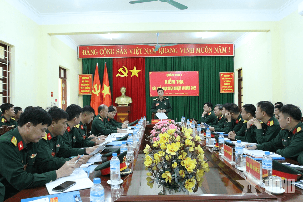 Quân khu 1: Kiểm tra công tác quốc phòng, quân sự tại Thái Nguyên