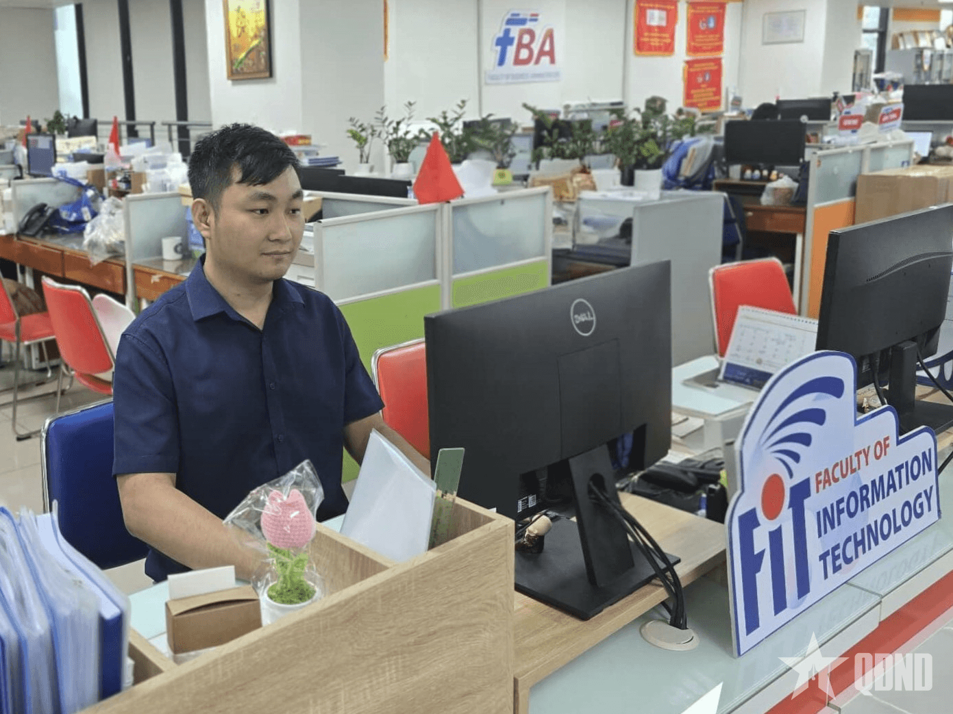 Tinh thần Bộ đội Cụ Hồ của "bác sĩ máy tính"